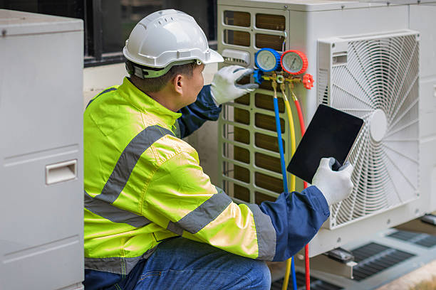 Professional Ac Installation technician working in Tioga, TX
